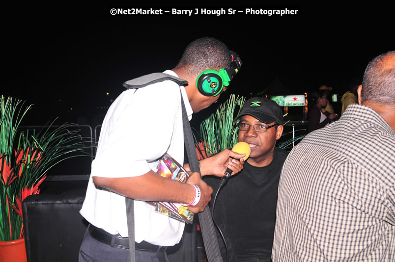 Minister of Tourism, Edmund Bartlett @ Jamaica Jazz and Blues Festival 2009 - Presented by Air Jamaica - Thursday, January 22, 2009 - Venue at the Aqueduct on Rose Hall Resort &amp; Country Club, Montego Bay, Jamaica - Thursday, January 22 - Saturday, January 24, 2009 - Photographs by Net2Market.com - Barry J. Hough Sr, Photographer/Photojournalist - Negril Travel Guide, Negril Jamaica WI - http://www.negriltravelguide.com - info@negriltravelguide.com...!