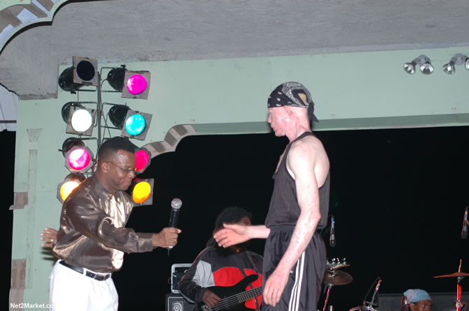 Toots & The Maytals and King of DJ - Yellowman - Also: Vengance - Skull Head - Singing Hanna - Wiskey Bagio and backed by the Hurrican Band - Money Cologne Birthday Bash @ the Samsara Hotel, West End, Negril, Jamaica - Negril Travel Guide, Negril Jamaica WI - http://www.negriltravelguide.com - info@negriltravelguide.com...!