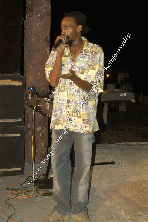  Sanchez - Live in Concert - at the One Love Reggae Concert Series 09/10 @ Negril Escape Resort & Spa - Also Featuring: Timmi Burrell and Justice Merchant- Backing Band Roots Warrior - DJ Gemini - MC Oliver Cargill, Negril Escape Resort & Spa, One Love Drive, West End, Negril, Westmoreland, Jamaica W.I. - Tuesday, November 24, 2009 - Photographs by Net2Market.com - Barry J. Hough Sr, Photographer / Photojournalist - Photos taken with a Nikon D70, D100, or D300 - Negril Travel Guide, Negril Jamaica WI - http://www.negriltravelguide.com - info@negriltravelguide.com...!