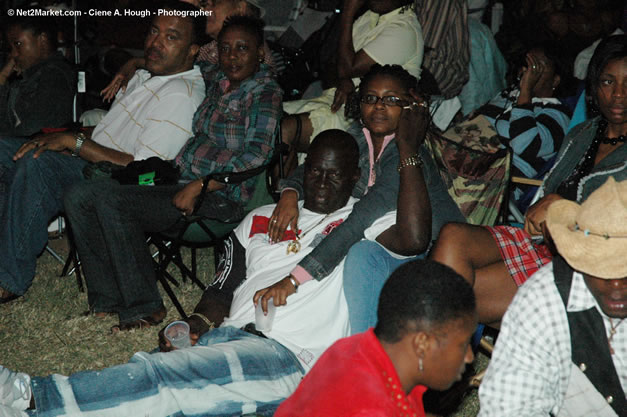 Audience & Venue - Air Jamaica Jazz & Blues Festival 2007 - The Art of Music - Thursday, January 26th - 10th Anniversary - The Aqueduct on Rose Hall - Air Jamaica Jazz & Blues Festival 2007 - The Art of Music - Tuesday, January 23 - Saturday, January 27, 2007, The Aqueduct on Rose Hall, Montego Bay, Jamaica - Negril Travel Guide, Negril Jamaica WI - http://www.negriltravelguide.com - info@negriltravelguide.com...!