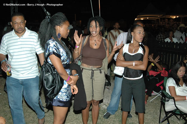 Audience & Venue - Air Jamaica Jazz & Blues Festival 2007 - The Art of Music - Thursday, January 26th - 10th Anniversary - The Aqueduct on Rose Hall - Air Jamaica Jazz & Blues Festival 2007 - The Art of Music - Tuesday, January 23 - Saturday, January 27, 2007, The Aqueduct on Rose Hall, Montego Bay, Jamaica - Negril Travel Guide, Negril Jamaica WI - http://www.negriltravelguide.com - info@negriltravelguide.com...!