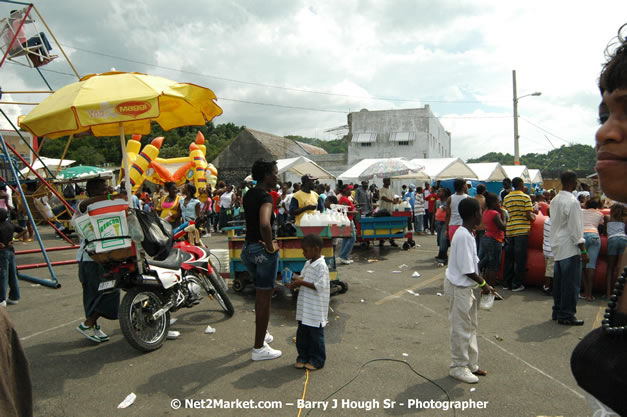 Cross De Harbour @ Lucea Car Park presented by Linkz Entertainment in association with Lucea Chamber of Commerce - Featuring Freddy Mc Gregor, Iley Dread, Mr. Vegas, Lt. Elmo, Champagne, Merital, CC, Brillant, TQ, Mad Dog, Chumps - Lucea, Hanover, Jamaica - Negril Travel Guide.com, Negril Jamaica WI - http://www.negriltravelguide.com - info@negriltravelguide.com...!