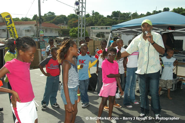 Cross De Harbour @ Lucea Car Park presented by Linkz Entertainment in association with Lucea Chamber of Commerce - Featuring Freddy Mc Gregor, Iley Dread, Mr. Vegas, Lt. Elmo, Champagne, Merital, CC, Brillant, TQ, Mad Dog, Chumps - Lucea, Hanover, Jamaica - Negril Travel Guide.com, Negril Jamaica WI - http://www.negriltravelguide.com - info@negriltravelguide.com...!