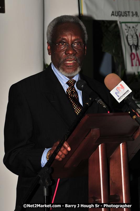 Bird of Paradise Awards & Gala @ Grand Palladium Resort & Spa [Fiesta] - Saturday, August 9, 2008 - Guest Honouree The Most Honourable P.J. Patterson ON, PC, QC - Hanover Homecoming Foundation LTD Jamaica - Wherever you roam ... Hanover bids you ... come HOME - Sunday, August 3 to Saturday, August 9, 2008 - Hanover Jamaica - Photographs by Net2Market.com - Barry J. Hough Sr. Photojournalist/Photograper - Photographs taken with a Nikon D300 - Negril Travel Guide, Negril Jamaica WI - http://www.negriltravelguide.com - info@negriltravelguide.com...!