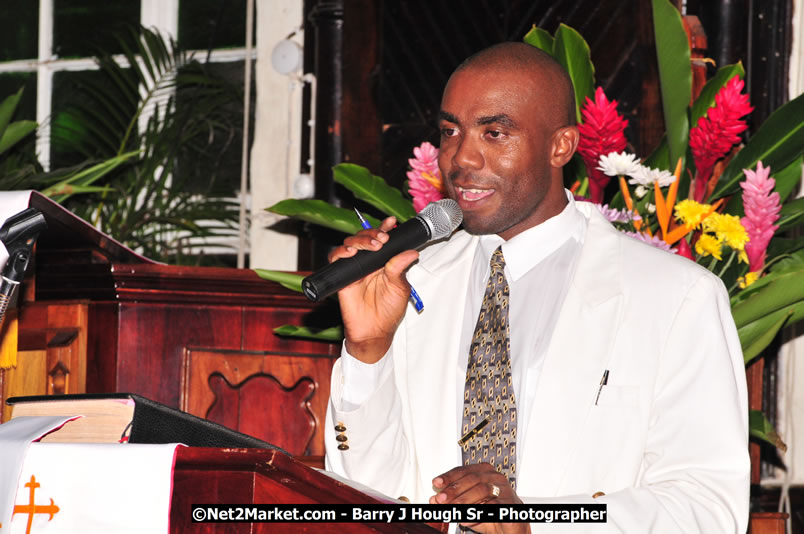 Lucea United Church - Unitied Church in Jamaica and Cayman Islands - Worship Service & Celebration of the Sacrament of Holy Communion - Special Guests: Hanover Homecoming Foundation & His excellency The Most Honourable Professor Sir Kenneth Hall Governor General of Jamaica - Sunday, August 3, 2008 - Hanover Homecoming Foundation LTD Jamaica - Wherever you roam ... Hanover bids you ... come HOME - Sunday, August 3 to Saturday, August 9, 2008 - Hanover Jamaica - Photographs by Net2Market.com - Barry J. Hough Sr. Photojournalist/Photograper - Photographs taken with a Nikon D300 - Negril Travel Guide, Negril Jamaica WI - http://www.negriltravelguide.com - info@negriltravelguide.com...!