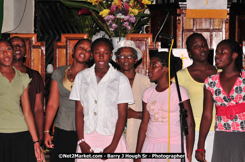 Lucea United Church - Unitied Church in Jamaica and Cayman Islands - Worship Service & Celebration of the Sacrament of Holy Communion - Special Guests: Hanover Homecoming Foundation & His excellency The Most Honourable Professor Sir Kenneth Hall Governor General of Jamaica - Sunday, August 3, 2008 - Hanover Homecoming Foundation LTD Jamaica - Wherever you roam ... Hanover bids you ... come HOME - Sunday, August 3 to Saturday, August 9, 2008 - Hanover Jamaica - Photographs by Net2Market.com - Barry J. Hough Sr. Photojournalist/Photograper - Photographs taken with a Nikon D300 - Negril Travel Guide, Negril Jamaica WI - http://www.negriltravelguide.com - info@negriltravelguide.com...!