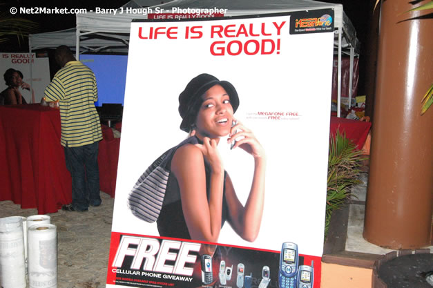 Hybrid Go Ultra - Glamous Life @ Rick's Cafe, Negri, West End - South Beach's most talked about exclusive event for the mature and beautiful - Friday, August 3, 2007, Rick's Cafe, West End, Negril, Westmoreland, Jamaica - Negril Travel Guide.com, Negril Jamaica WI - http://www.negriltravelguide.com - info@negriltravelguide.com...!