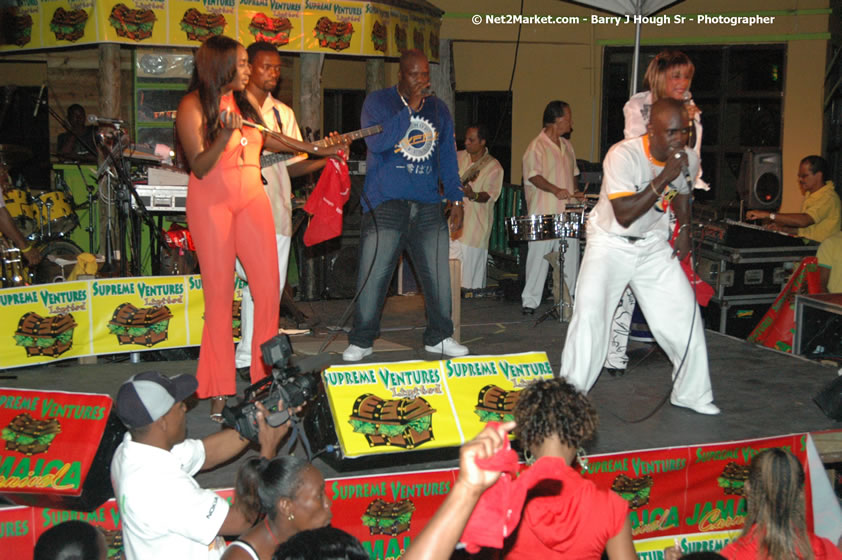 Jamaica Carnival 2007 @ The Jungle, Friday, March 2, 2007, The Jungle, Norman Manley Boulevard, Negril, Westmoreland, Jamaica W.I. - Negril Travel Guide, Negril Jamaica WI - http://www.negriltravelguide.com - info@negriltravelguide.com...!