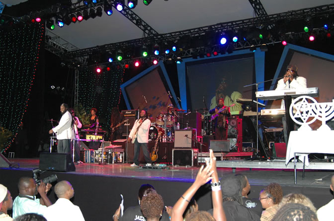 Morgan Heritage - Air Jamaica Jazz & Blues Festival 2006 - The Art of Music - Cinnamon Hill Golf Club - Rosehall Resort & Country Club, Montego Bay, Jamaica W.I. - Thursday, January 26, 2006 - Negril Travel Guide, Negril Jamaica WI - http://www.negriltravelguide.com - info@negriltravelguide.com...!