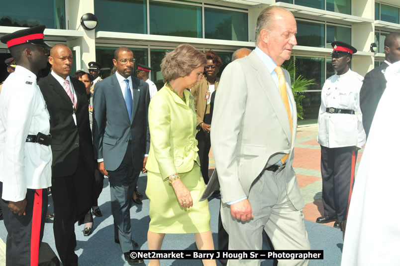 The Unveiling Of The Commemorative Plaque By The Honourable Prime Minister, Orette Bruce Golding, MP, And Their Majesties, King Juan Carlos I And Queen Sofia Of Spain - On Wednesday, February 18, 2009, Marking The Completion Of The Expansion Of Sangster International Airport, Venue at Sangster International Airport, Montego Bay, St James, Jamaica - Wednesday, February 18, 2009 - Photographs by Net2Market.com - Barry J. Hough Sr, Photographer/Photojournalist - Negril Travel Guide, Negril Jamaica WI - http://www.negriltravelguide.com - info@negriltravelguide.com...!