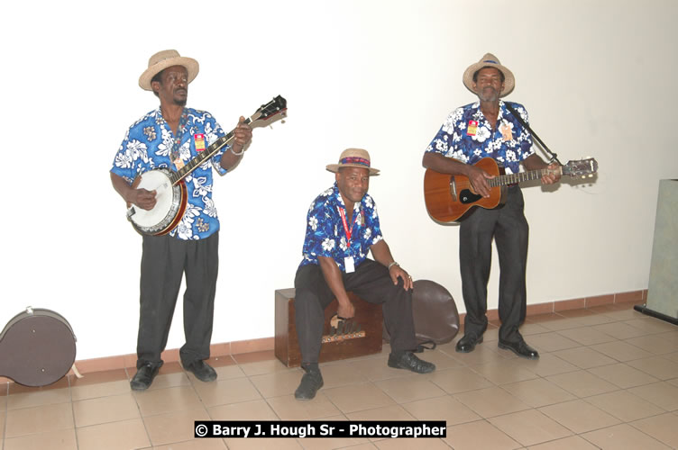 JetBue Airways' Inaugural Air Service between Sangster International Airport, Montego Bay and John F. Kennedy Airport, New York at MBJ Airports Sangster International Airport, Montego Bay, St. James, Jamaica - Thursday, May 21, 2009 - Photographs by Net2Market.com - Barry J. Hough Sr, Photographer/Photojournalist - Negril Travel Guide, Negril Jamaica WI - http://www.negriltravelguide.com - info@negriltravelguide.com...!