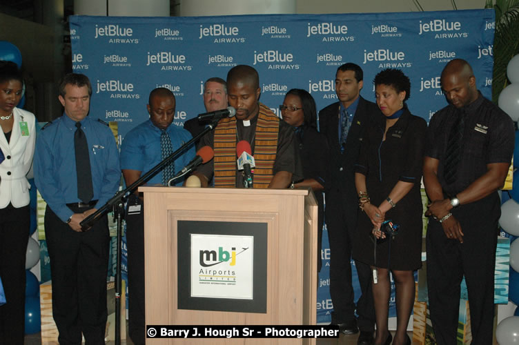 JetBue Airways' Inaugural Air Service between Sangster International Airport, Montego Bay and John F. Kennedy Airport, New York at MBJ Airports Sangster International Airport, Montego Bay, St. James, Jamaica - Thursday, May 21, 2009 - Photographs by Net2Market.com - Barry J. Hough Sr, Photographer/Photojournalist - Negril Travel Guide, Negril Jamaica WI - http://www.negriltravelguide.com - info@negriltravelguide.com...!