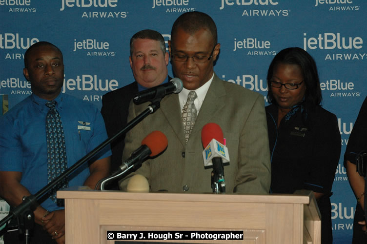 JetBue Airways' Inaugural Air Service between Sangster International Airport, Montego Bay and John F. Kennedy Airport, New York at MBJ Airports Sangster International Airport, Montego Bay, St. James, Jamaica - Thursday, May 21, 2009 - Photographs by Net2Market.com - Barry J. Hough Sr, Photographer/Photojournalist - Negril Travel Guide, Negril Jamaica WI - http://www.negriltravelguide.com - info@negriltravelguide.com...!