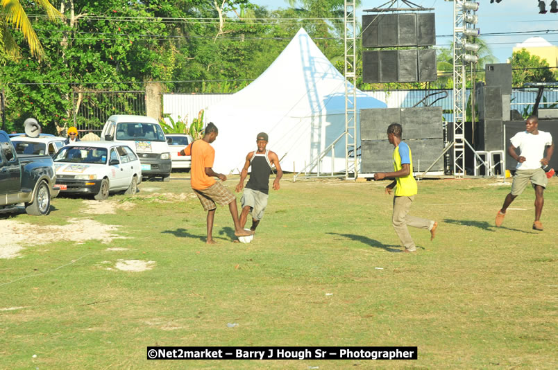 Marley Magic Traffic Jam - Celebrity Football @ Spring Break - Saturday, March 21, 2009 - Also Featuring: Kelley, Capleton, Junior Reid, Spragga Benz, Wayne Marshall, Munga, Romaine Virgo,Embee, Bango Herman, Flava K, Whisky Baggio, Andrew and Wadda Blood, Black Am I, Packa, Venue at Waz Beach, Norman Manley Boulevard, Negril Westmoreland, Jamaica - Saturday, March 21, 2009 - Photographs by Net2Market.com - Barry J. Hough Sr, Photographer/Photojournalist - Negril Travel Guide, Negril Jamaica WI - http://www.negriltravelguide.com - info@negriltravelguide.com...!