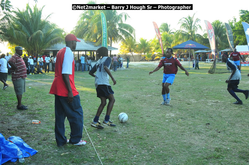 Marley Magic Traffic Jam - Celebrity Football @ Spring Break - Saturday, March 21, 2009 - Also Featuring: Kelley, Capleton, Junior Reid, Spragga Benz, Wayne Marshall, Munga, Romaine Virgo,Embee, Bango Herman, Flava K, Whisky Baggio, Andrew and Wadda Blood, Black Am I, Packa, Venue at Waz Beach, Norman Manley Boulevard, Negril Westmoreland, Jamaica - Saturday, March 21, 2009 - Photographs by Net2Market.com - Barry J. Hough Sr, Photographer/Photojournalist - Negril Travel Guide, Negril Jamaica WI - http://www.negriltravelguide.com - info@negriltravelguide.com...!