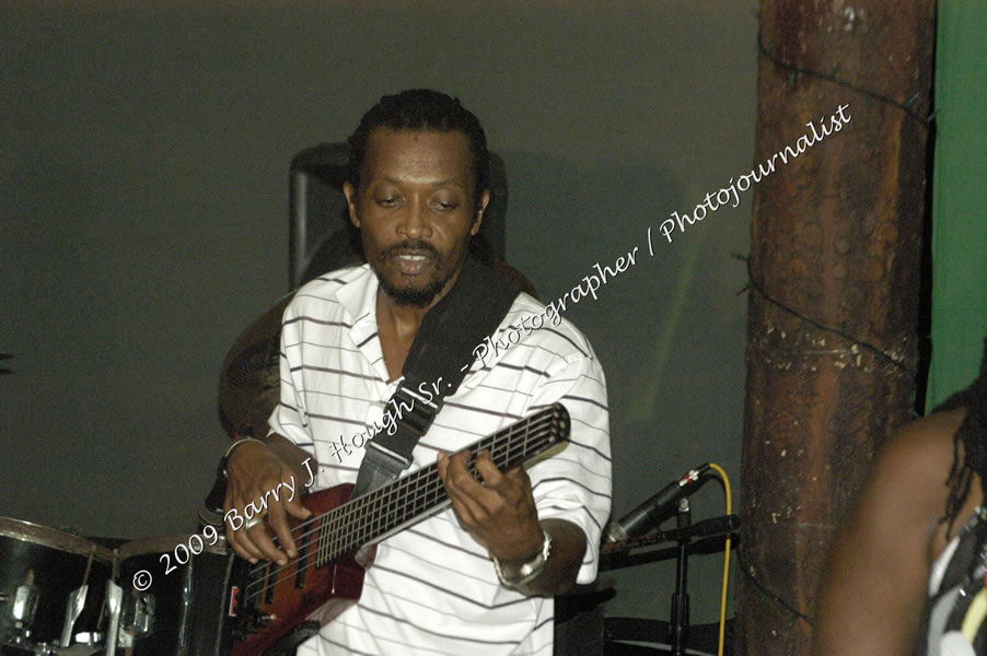  Luciano "Live in Concert" Negril Escape Resort & Spa, Openning Acts: Justice Merchant, and Timmi Burrell, Backing Band: JAH Messenjah, One Love Reggae Summer Series, West End, Negril, Westmoreland, Jamaica W.I. - Tuesday, August 11, 2009 - Photographs by Barry J. Hough Sr. Photojournalist/Photograper - Photographs taken with a Nikon D70, D100, or D300 - Negril Travel Guide, Negril Jamaica WI - http://www.negriltravelguide.com - info@negriltravelguide.com...!