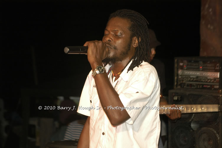 Chaka Demus & Pliers - Live In Concert @ Negril Escape Resort and Spa, December 8, 2009, One Love Drive, West End, Negril, Westmoreland, Jamaica W.I. - Photographs by Net2Market.com - Barry J. Hough Sr, Photographer/Photojournalist - Negril Travel Guide, Negril Jamaica WI - http://www.negriltravelguide.com - info@negriltravelguide.com...!