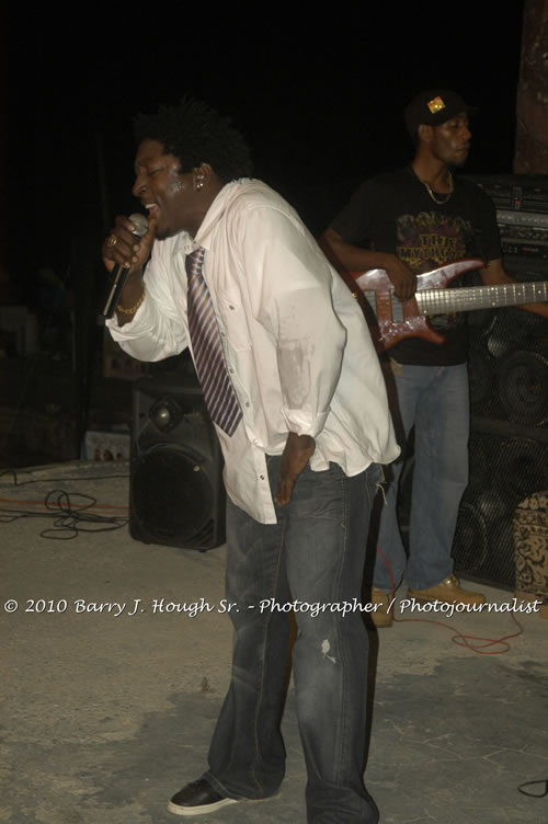 Chaka Demus & Pliers - Live In Concert @ Negril Escape Resort and Spa, December 8, 2009, One Love Drive, West End, Negril, Westmoreland, Jamaica W.I. - Photographs by Net2Market.com - Barry J. Hough Sr, Photographer/Photojournalist - Negril Travel Guide, Negril Jamaica WI - http://www.negriltravelguide.com - info@negriltravelguide.com...!