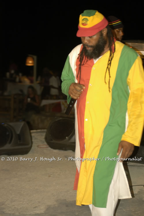 Freddy McGregor - Live In Concert @ Negril Escape Resort and Spa, One Love Drive, West End, Negril, Westmoreland, Jamaica W.I. - Photographs by Net2Market.com - Barry J. Hough Sr, Photographer/Photojournalist - Negril Travel Guide, Negril Jamaica WI - http://www.negriltravelguide.com - info@negriltravelguide.com...!