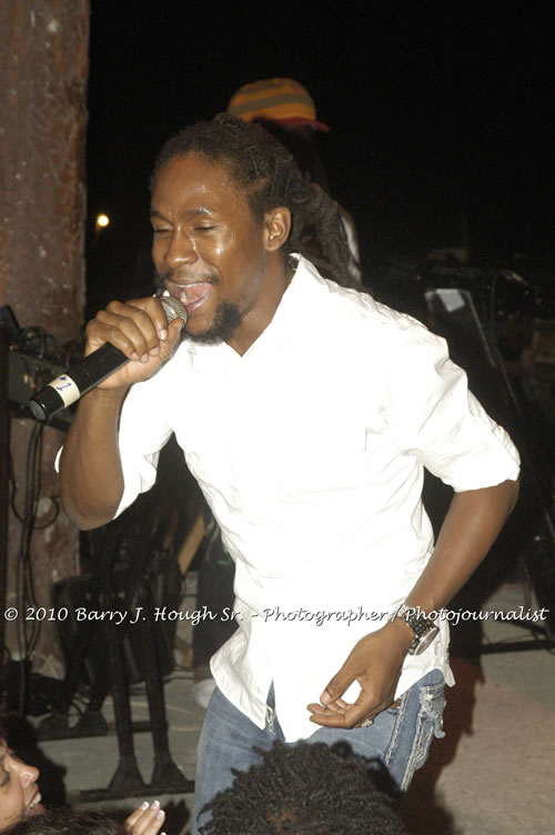 JAH Cure - Live In Concert @ Negril Escape Resort and Spa, December 15, 2009, One Love Drive, West End, Negril, Westmoreland, Jamaica W.I. - Photographs by Net2Market.com - Barry J. Hough Sr, Photographer/Photojournalist - Negril Travel Guide, Negril Jamaica WI - http://www.negriltravelguide.com - info@negriltravelguide.com...!