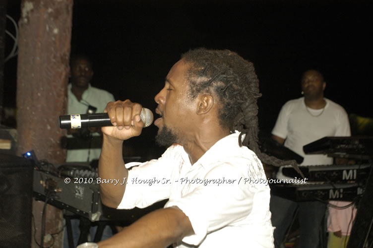 JAH Cure - Live In Concert @ Negril Escape Resort and Spa, December 15, 2009, One Love Drive, West End, Negril, Westmoreland, Jamaica W.I. - Photographs by Net2Market.com - Barry J. Hough Sr, Photographer/Photojournalist - Negril Travel Guide, Negril Jamaica WI - http://www.negriltravelguide.com - info@negriltravelguide.com...!