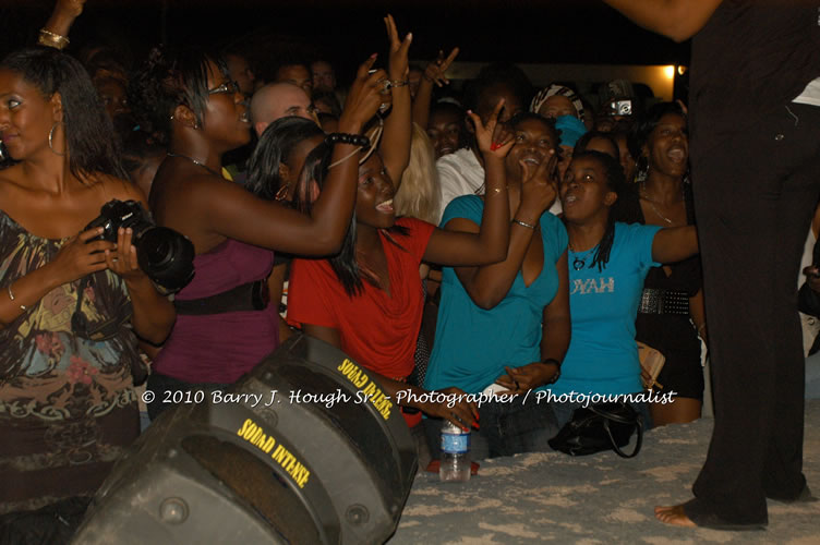 Tanya Stephens - Live In Concert @ Negril Escape Resort and Spa, Backing Band Roots Warrior, plus DJ Gemini, January 26, 2010, One Love Drive, West End, Negril, Westmoreland, Jamaica W.I. - Photographs by Net2Market.com - Barry J. Hough Sr, Photographer/Photojournalist - The Negril Travel Guide - Negril's and Jamaica's Number One Concert Photography Web Site with over 40,000 Jamaican Concert photographs Published -  Negril Travel Guide, Negril Jamaica WI - http://www.negriltravelguide.com - info@negriltravelguide.com...!