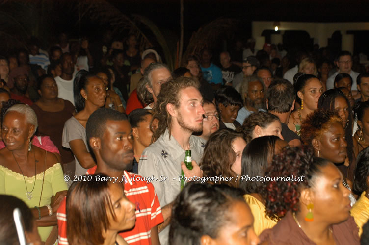 Tanya Stephens - Live In Concert @ Negril Escape Resort and Spa, Backing Band Roots Warrior, plus DJ Gemini, January 26, 2010, One Love Drive, West End, Negril, Westmoreland, Jamaica W.I. - Photographs by Net2Market.com - Barry J. Hough Sr, Photographer/Photojournalist - The Negril Travel Guide - Negril's and Jamaica's Number One Concert Photography Web Site with over 40,000 Jamaican Concert photographs Published -  Negril Travel Guide, Negril Jamaica WI - http://www.negriltravelguide.com - info@negriltravelguide.com...!