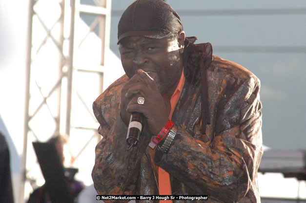 Sugar Minott at Tru-Juice Rebel Salute 2008 - The 15th staging of Tru-Juice Rebel Salute, Saturday, January 12, 2008, Port Kaiser Sports Club, St. Elizabeth, Jamaica W.I. - Photographs by Net2Market.com - Barry J. Hough Sr, Photographer - Negril Travel Guide, Negril Jamaica WI - http://www.negriltravelguide.com - info@negriltravelguide.com...!