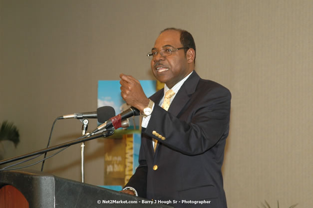 Red Cap Porters Awards - Minister of Tourism, Hon. Edmund Bartlett - Director of Tourism, Basil Smith - Friday, December 14, 2007 - Holiday Inn Sunspree, Montego Bay, Jamaica W.I. - Photographs by Net2Market.com - Barry J. Hough Sr, Photographer - Negril Travel Guide, Negril Jamaica WI - http://www.negriltravelguide.com - info@negriltravelguide.com...!