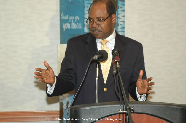 Red Cap Porters Awards - Minister of Tourism, Hon. Edmund Bartlett - Director of Tourism, Basil Smith - Friday, December 14, 2007 - Holiday Inn Sunspree, Montego Bay, Jamaica W.I. - Photographs by Net2Market.com - Barry J. Hough Sr, Photographer - Negril Travel Guide, Negril Jamaica WI - http://www.negriltravelguide.com - info@negriltravelguide.com...!