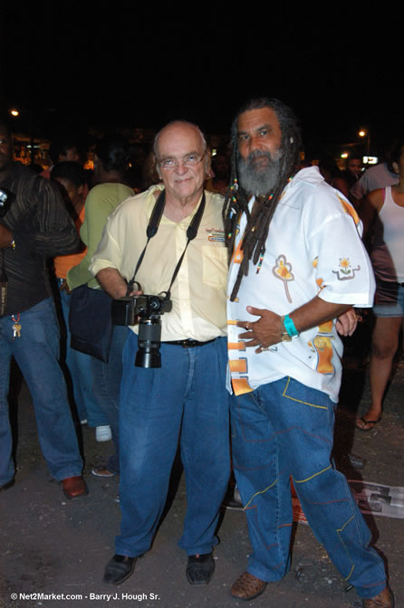 Other Photos - Red Stripe Reggae Sumfest 2005 - International Night #2 - July 23th, 2005 - Negril Travel Guide, Negril Jamaica WI - http://www.negriltravelguide.com - info@negriltravelguide.com...!