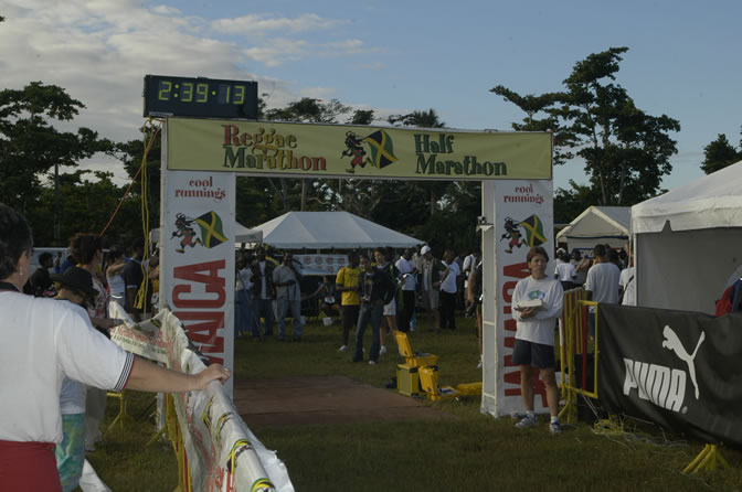 Reggae Marathon 2004 - Negril Travel Guide, Negril Jamaica WI - http://www.negriltravelguide.com - info@negriltravelguide.com...!