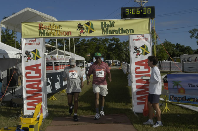 Reggae Marathon 2004 - Negril Travel Guide, Negril Jamaica WI - http://www.negriltravelguide.com - info@negriltravelguide.com...!