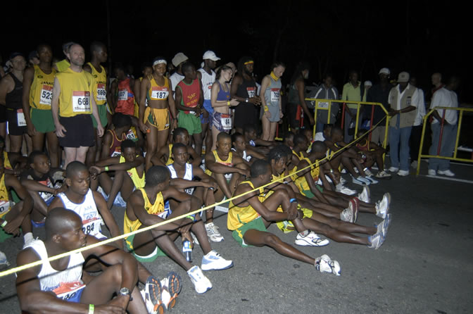 Reggae Marathon 2004 - Negril Travel Guide, Negril Jamaica WI - http://www.negriltravelguide.com - info@negriltravelguide.com...!