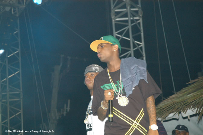 Fabolous - Red Stripe Reggae Sumfest 2005 - International Night - July 22th, 2005 - Negril Travel Guide, Negril Jamaica WI - http://www.negriltravelguide.com - info@negriltravelguide.com...!