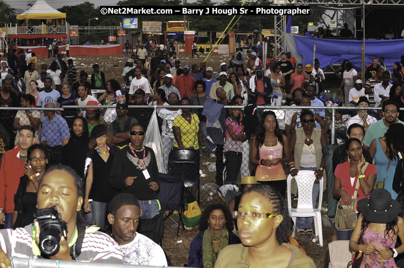 John Holt @ Red Stripe Reggae Sumfest 2008 International Night 2, Catherine Hall, Montego Bay - Saturday, July 19, 2008 - Reggae Sumfest 2008 July 13 - July 19, 2008 - Photographs by Net2Market.com - Barry J. Hough Sr. Photojournalist/Photograper - Photographs taken with a Nikon D300 - Negril Travel Guide, Negril Jamaica WI - http://www.negriltravelguide.com - info@negriltravelguide.com...!