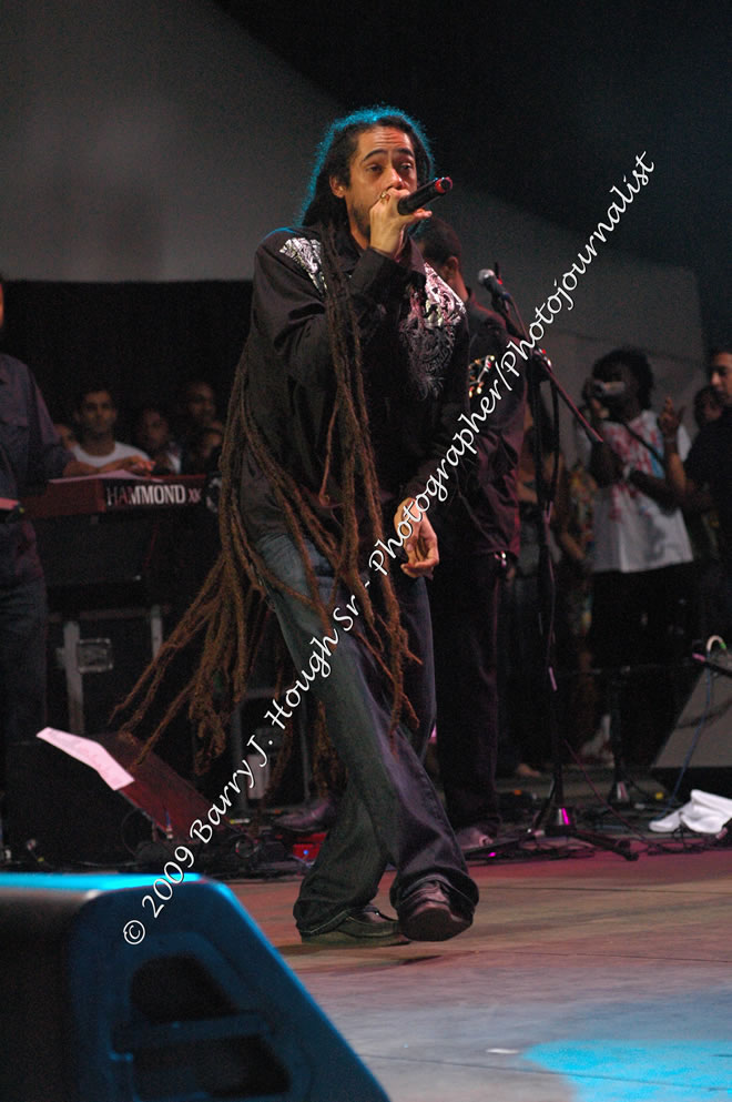 Damian 'Jr. Gong' Marley & NAS @ Reggae Sumfest 2009 - International Night 2 - Reggae Sumfest 2009,Catherine Hall, Montego Bay, St. James, Jamaica W.I. - Saturday, July 25, 2009 - Reggae Sumfest 2009, July 19 - 25, 2009 - Photographs by Net2Market.com - Barry J. Hough Sr. Photojournalist/Photograper - Photographs taken with a Nikon D70, D100, or D300 - Negril Travel Guide, Negril Jamaica WI - http://www.negriltravelguide.com - info@negriltravelguide.com...!