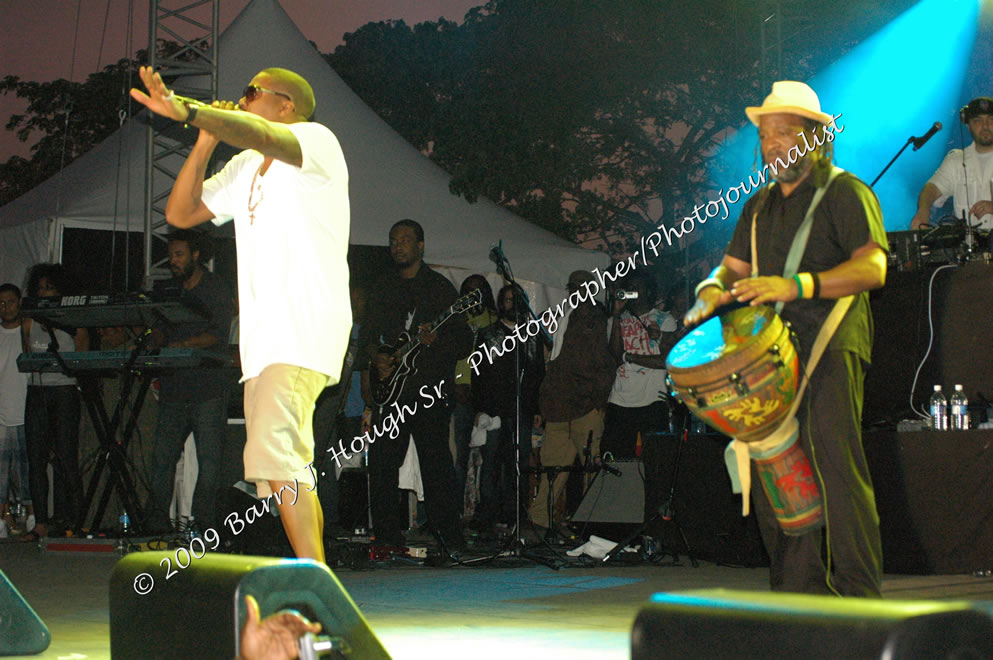 Damian 'Jr. Gong' Marley & NAS @ Reggae Sumfest 2009 - International Night 2 - Reggae Sumfest 2009,Catherine Hall, Montego Bay, St. James, Jamaica W.I. - Saturday, July 25, 2009 - Reggae Sumfest 2009, July 19 - 25, 2009 - Photographs by Net2Market.com - Barry J. Hough Sr. Photojournalist/Photograper - Photographs taken with a Nikon D70, D100, or D300 - Negril Travel Guide, Negril Jamaica WI - http://www.negriltravelguide.com - info@negriltravelguide.com...!