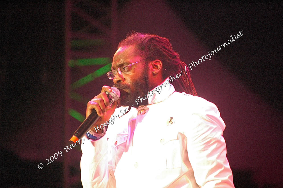 Tarrus Riley @ Reggae Sumfest 2009 - International Night 2 - Reggae Sumfest 2009,Catherine Hall, Montego Bay, St. James, Jamaica W.I. - Saturday, July 25, 2009 - Reggae Sumfest 2009, July 19 - 25, 2009 - Photographs by Net2Market.com - Barry J. Hough Sr. Photojournalist/Photograper - Photographs taken with a Nikon D70, D100, or D300 - Negril Travel Guide, Negril Jamaica WI - http://www.negriltravelguide.com - info@negriltravelguide.com...!