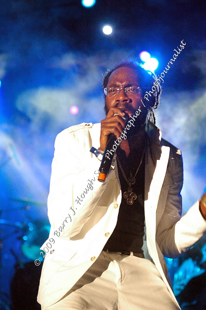 Tarrus Riley @ Reggae Sumfest 2009 - International Night 2 - Reggae Sumfest 2009,Catherine Hall, Montego Bay, St. James, Jamaica W.I. - Saturday, July 25, 2009 - Reggae Sumfest 2009, July 19 - 25, 2009 - Photographs by Net2Market.com - Barry J. Hough Sr. Photojournalist/Photograper - Photographs taken with a Nikon D70, D100, or D300 - Negril Travel Guide, Negril Jamaica WI - http://www.negriltravelguide.com - info@negriltravelguide.com...!