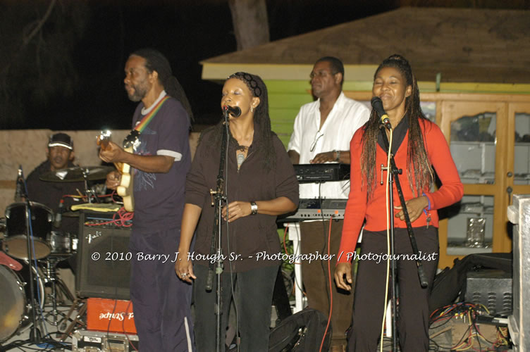 Toots and the Maytals - Grammy Award Winner @ Negril Fest - Presented by Money Cologne Promotions - Special Guest Star Jamaica Michael Jackson, Stama, Adeebe - Backed by Hurricane Band, MC Rev. BB on January 6, 2010 @ Roots Bamboo, Norman Manley Boulevard, Negril, Westmoreland, Jamaica W.I. - Photographs by Net2Market.com - Barry J. Hough Sr, Photographer/Photojournalist - The Negril Travel Guide - Negril's and Jamaica's Number One Concert Photography Web Site with over 40,000 Jamaican Concert photographs Published -  Negril Travel Guide, Negril Jamaica WI - http://www.negriltravelguide.com - info@negriltravelguide.com...!