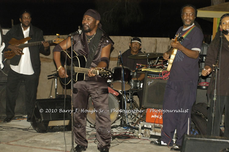 Toots and the Maytals - Grammy Award Winner @ Negril Fest - Presented by Money Cologne Promotions - Special Guest Star Jamaica Michael Jackson, Stama, Adeebe - Backed by Hurricane Band, MC Rev. BB on January 6, 2010 @ Roots Bamboo, Norman Manley Boulevard, Negril, Westmoreland, Jamaica W.I. - Photographs by Net2Market.com - Barry J. Hough Sr, Photographer/Photojournalist - The Negril Travel Guide - Negril's and Jamaica's Number One Concert Photography Web Site with over 40,000 Jamaican Concert photographs Published -  Negril Travel Guide, Negril Jamaica WI - http://www.negriltravelguide.com - info@negriltravelguide.com...!