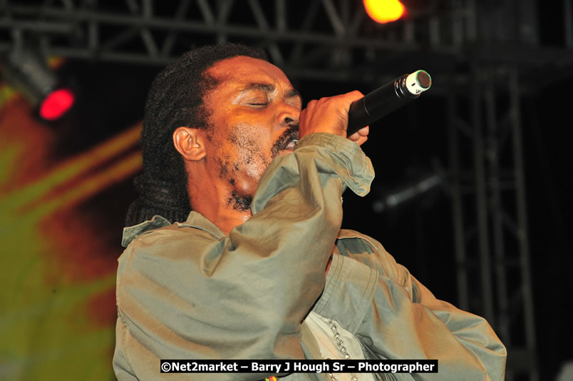 Unite The People An International Reggae Fest, Featuring: Beres Hammond, Coco T, Queen Ifrica, Khalil, Cameal Davis, Iley Dread, Rochelle, Geoffrey Star, Ras Penco, Kool DeLoy, Otis Gayle, J.McKay, Tiney Winey, Venue at Norman Manley Boulevard, Negril, Westmoreland, Jamaica - Saturday, April 4, 2009 - Photographs by Net2Market.com - Barry J. Hough Sr, Photographer/Photojournalist - Negril Travel Guide, Negril Jamaica WI - http://www.negriltravelguide.com - info@negriltravelguide.com...!