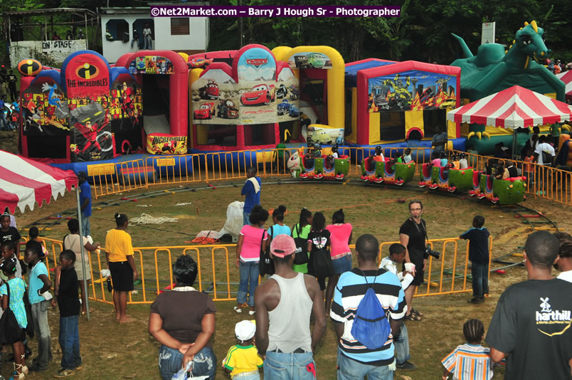 Usain Bolt of Jamaica - The Fastest Man In The World  - Usain Bolt Homecoming Celebrations - Press Conference at the Grand Bahia Principe &amp; Sherwood Content - Waldensia Primary School - Photographs by Net2Market.com - Barry J. Hough Sr. Photojournalist/Photograper - Photographs taken with a Nikon D300 - Negril Travel Guide, Negril Jamaica WI - http://www.negriltravelguide.com - info@negriltravelguide.com...!